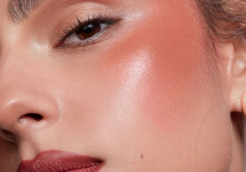 Achieving the Perfect Dewy or Matte Finish in Everyday Makeup Application